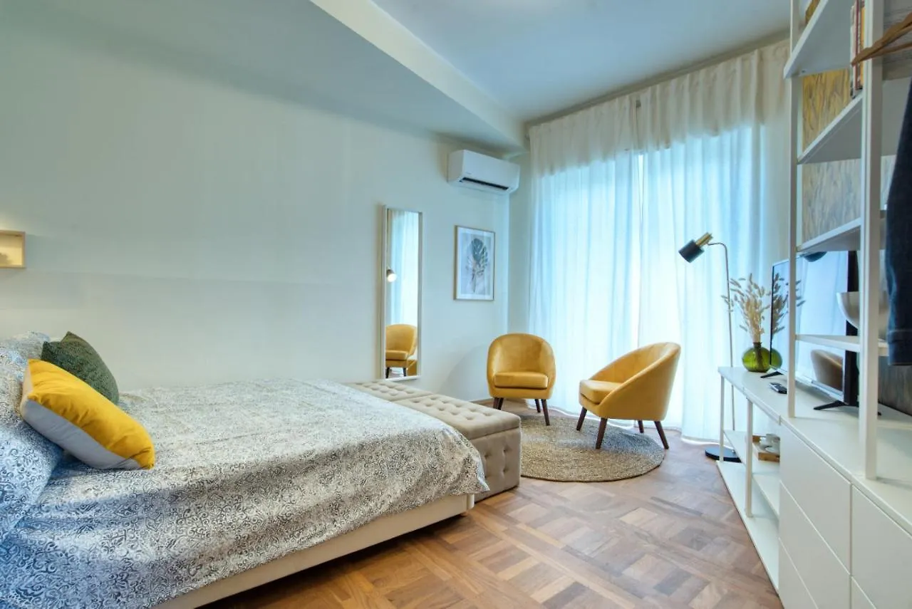 Caseospitali - Casa Mary Lou, Romantico Monolocale Ristrutturato Panoramico Μιλάνο