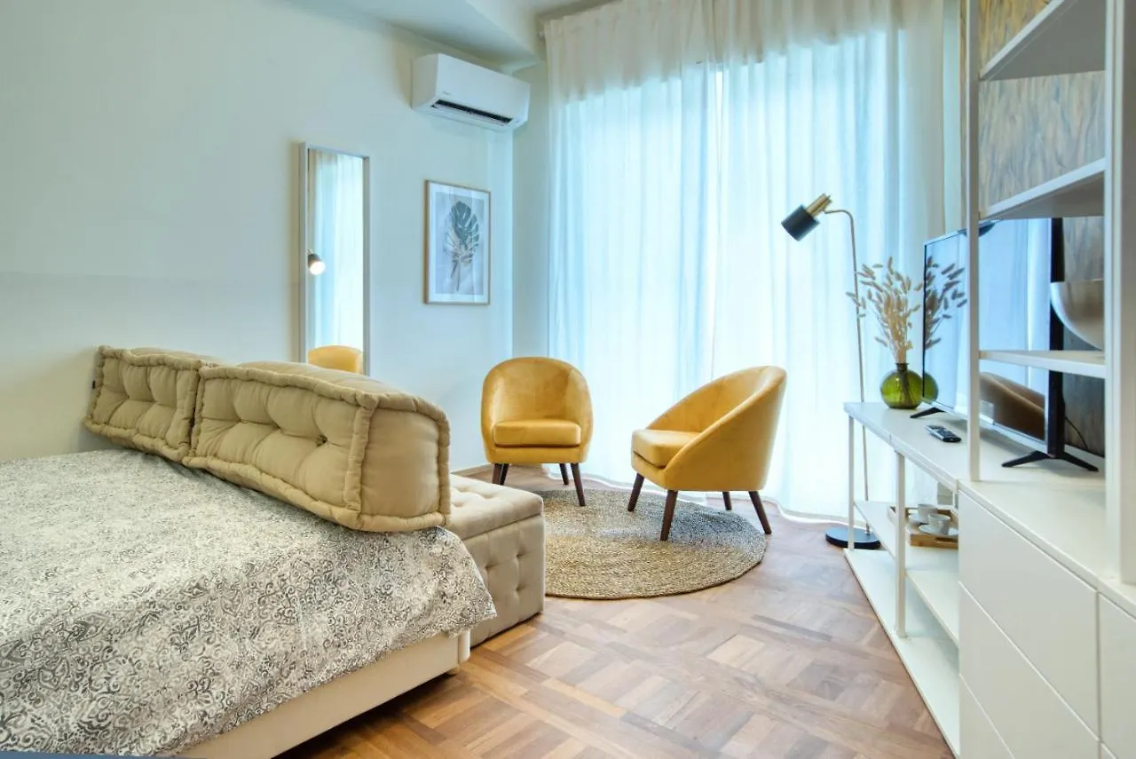 Caseospitali - Casa Mary Lou, Romantico Monolocale Ristrutturato Panoramico Μιλάνο 0*,