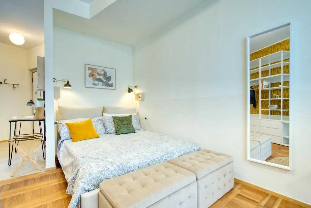 Caseospitali - Casa Mary Lou, Romantico Monolocale Ristrutturato Panoramico Μιλάνο Διαμέρισμα