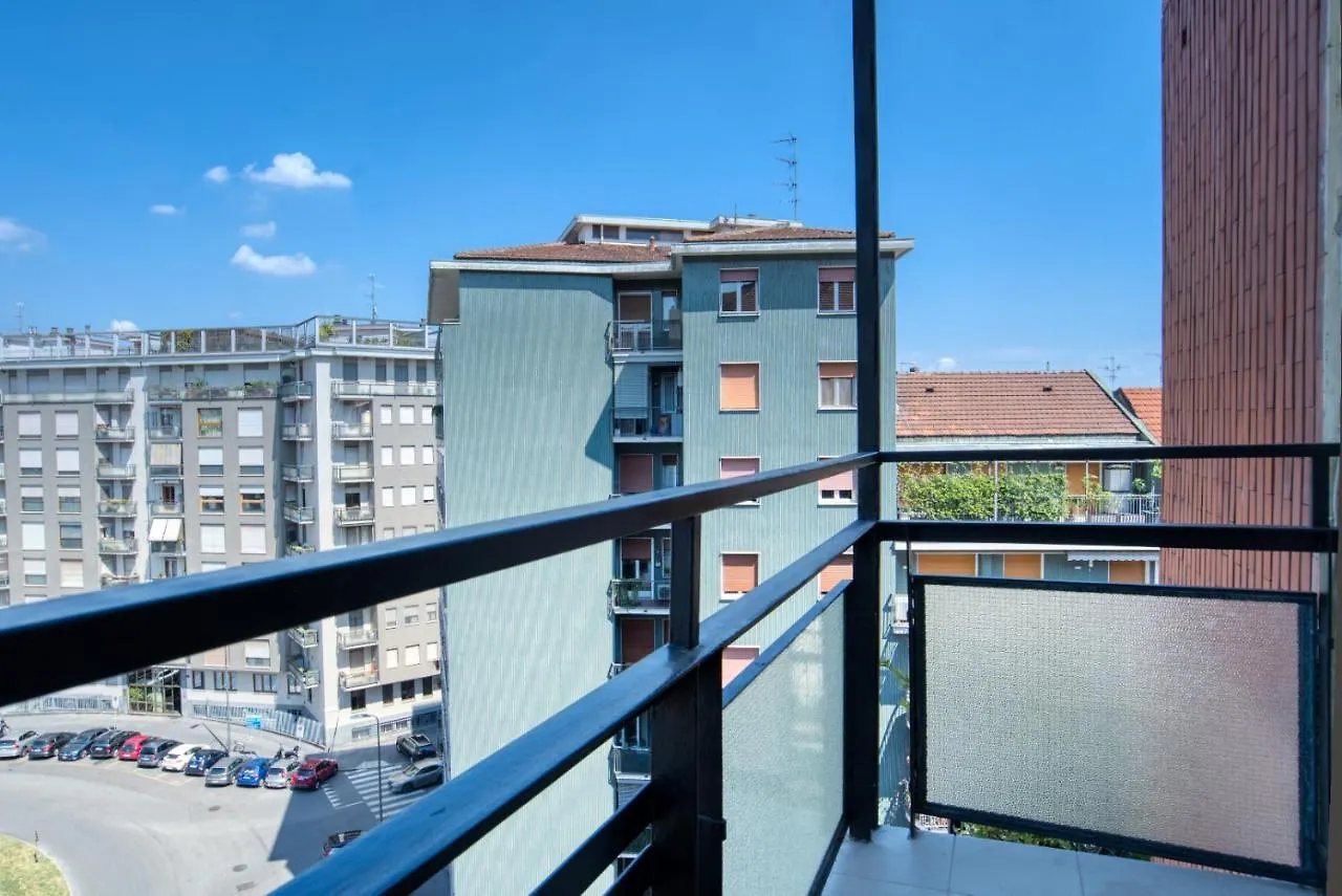 Caseospitali - Casa Mary Lou, Romantico Monolocale Ristrutturato Panoramico Μιλάνο